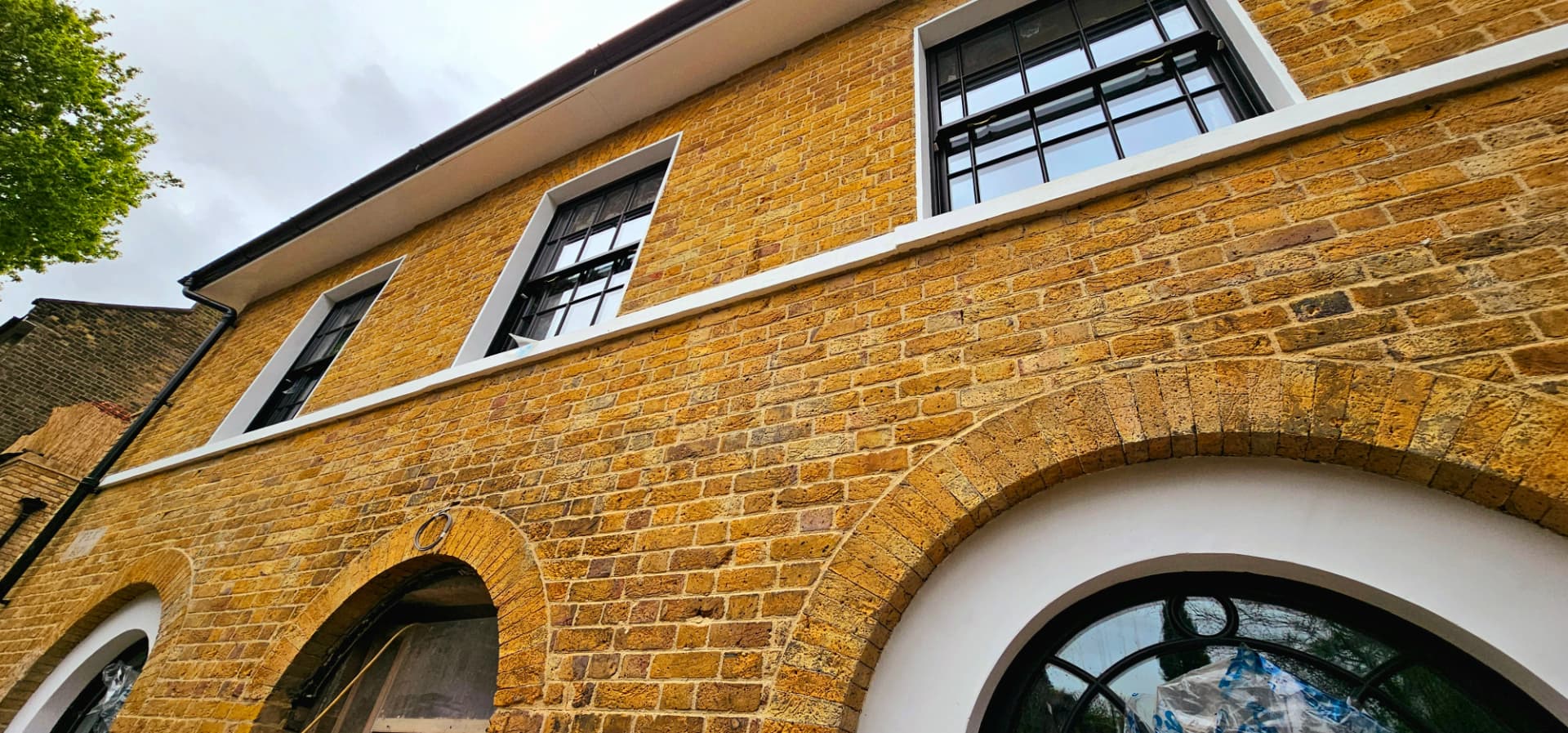 Bonnington Square, Vauxhall — Brick restoration, stone window repairs & cleaning